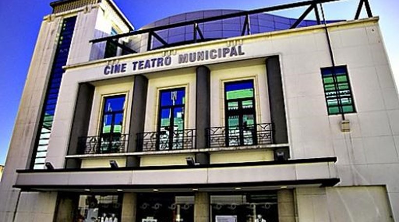 Resultado de imagem para Cine-Teatro de Estarreja