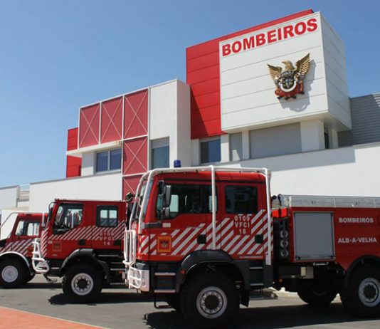 Albergaria-A-Velha: Bombeiros renovam equipamentos para ocorrências industriais