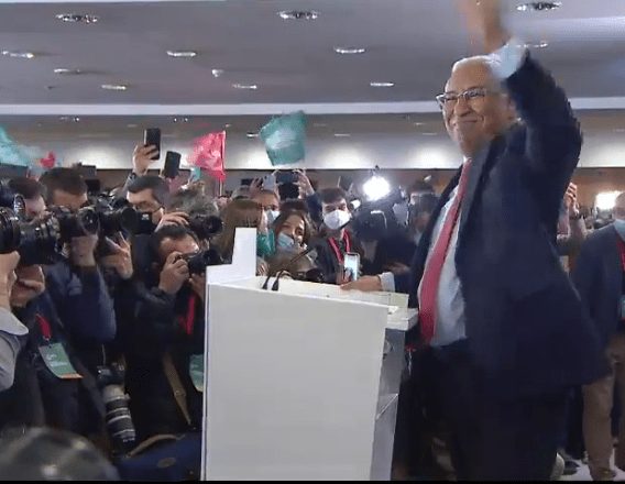 Captura de ecrã 2022-01-31 021425