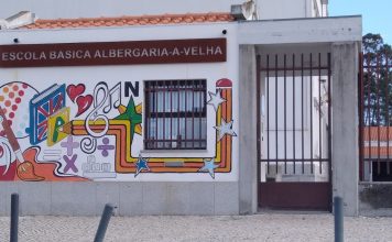 Albergaria-A-Velha: Câmara mantém oferta de livros escolares