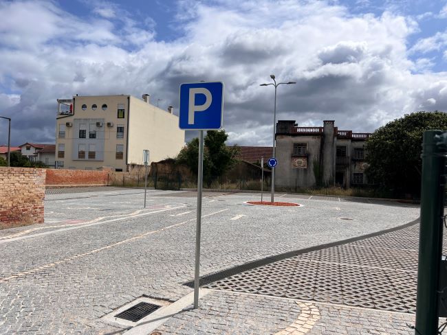 Bolsa estacionamento pampilhosa